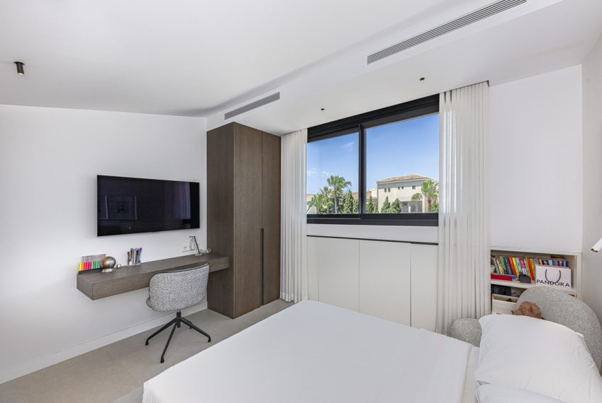 R5417350-Apartment-For-Sale-Puerto-Banus-Penthouse-Duplex-3-Beds-141-Built-12