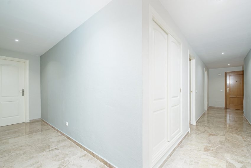 R5418178-Apartment-For-Sale-San-Pedro-de-Alcantara-Middle-Floor-Apartment-3-Beds-180-Built-16