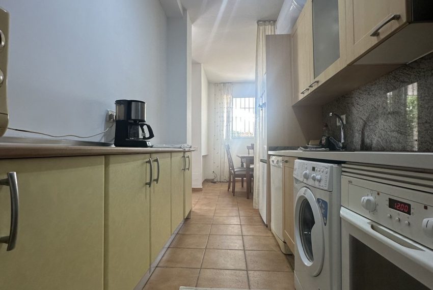 R5419000-Apartment-For-Sale-Marbella-Ground-Floor-Apartment-4-Beds-150-Built-2