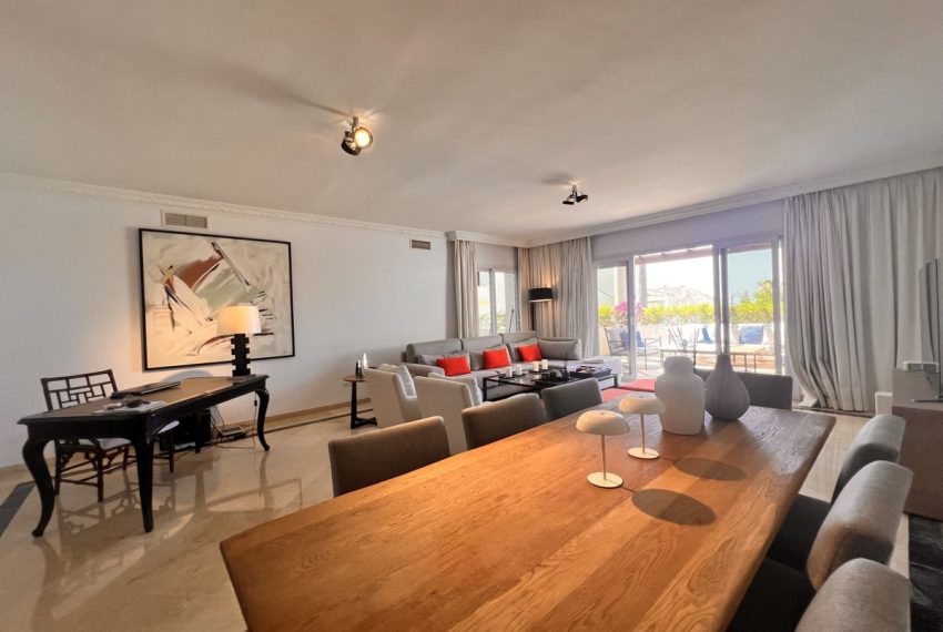 R5419360-Apartment-For-Sale-The-Golden-Mile-Middle-Floor-Apartment-3-Beds-169-Built-10