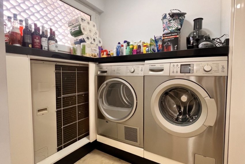 R5419360-Apartment-For-Sale-The-Golden-Mile-Middle-Floor-Apartment-3-Beds-169-Built-18