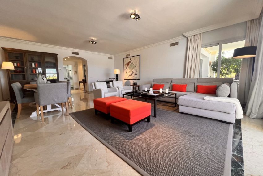 R5419360-Apartment-For-Sale-The-Golden-Mile-Middle-Floor-Apartment-3-Beds-169-Built-3