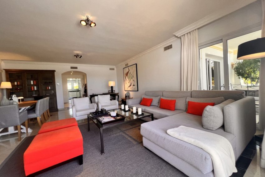 R5419360-Apartment-For-Sale-The-Golden-Mile-Middle-Floor-Apartment-3-Beds-169-Built-4