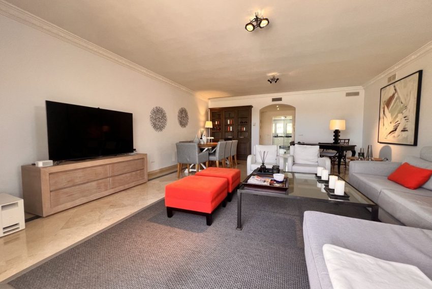 R5419360-Apartment-For-Sale-The-Golden-Mile-Middle-Floor-Apartment-3-Beds-169-Built-5