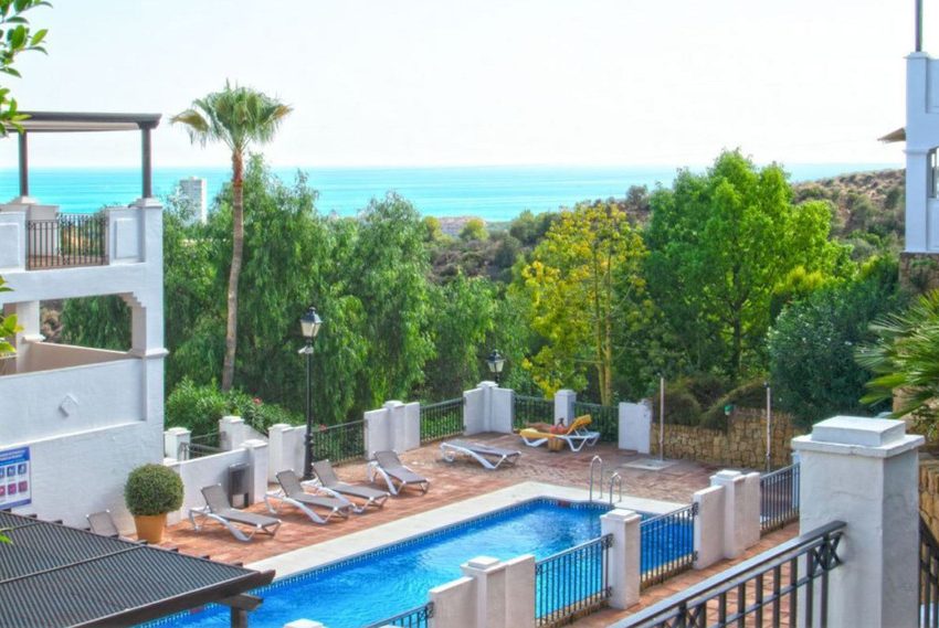 R5419507-Apartment-For-Sale-Marbella-Penthouse-Duplex-3-Beds-180-Built