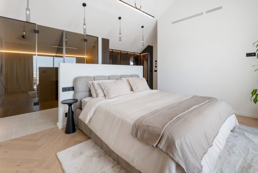 R5419552-Apartment-For-Sale-Nueva-Andalucia-Penthouse-Duplex-3-Beds-129-Built-10