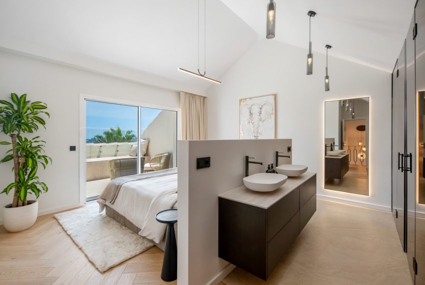 R5419552-Apartment-For-Sale-Nueva-Andalucia-Penthouse-Duplex-3-Beds-129-Built-12