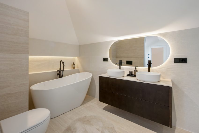 R5419552-Apartment-For-Sale-Nueva-Andalucia-Penthouse-Duplex-3-Beds-129-Built-17
