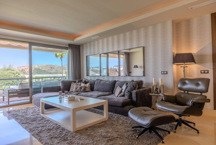 R5419816-Apartment-For-Sale-Benahavis-Ground-Floor-Apartment-3-Beds-125-Built-2