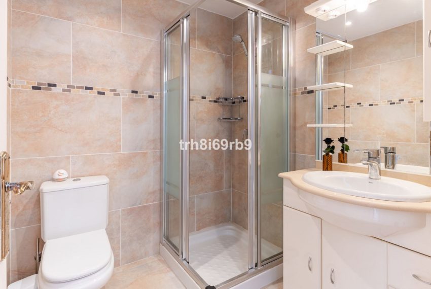 R5419918-Apartment-For-Sale-Benahavis-Middle-Floor-Apartment-2-Beds-59-Built-12