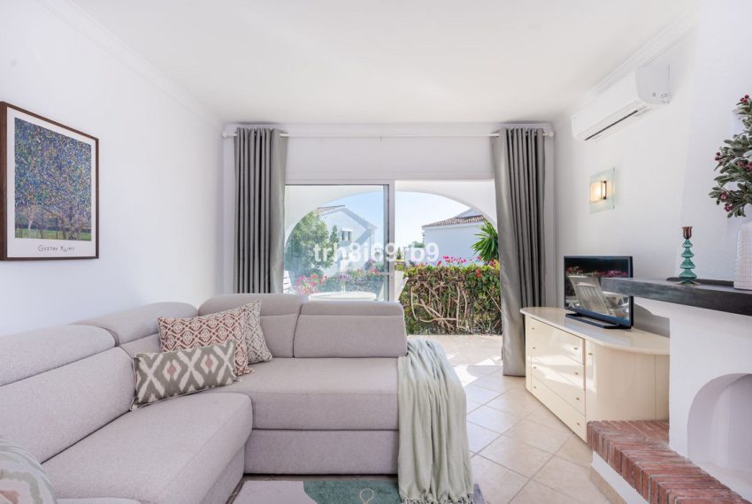 R5419918-Apartment-For-Sale-Benahavis-Middle-Floor-Apartment-2-Beds-59-Built-3