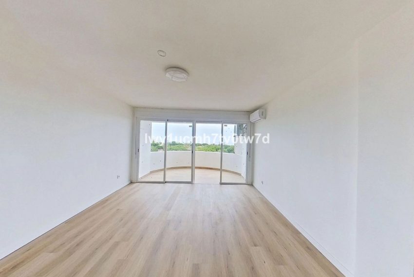 R5420014-Apartment-For-Sale-Marbella-Middle-Floor-Studio-0-Beds-52-Built-1