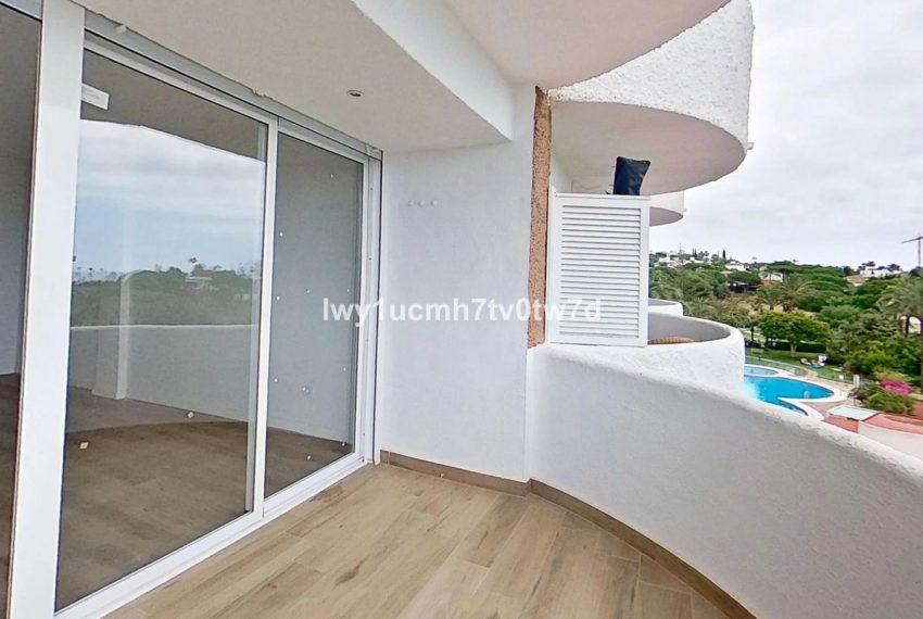 R5420014-Apartment-For-Sale-Marbella-Middle-Floor-Studio-0-Beds-52-Built-2
