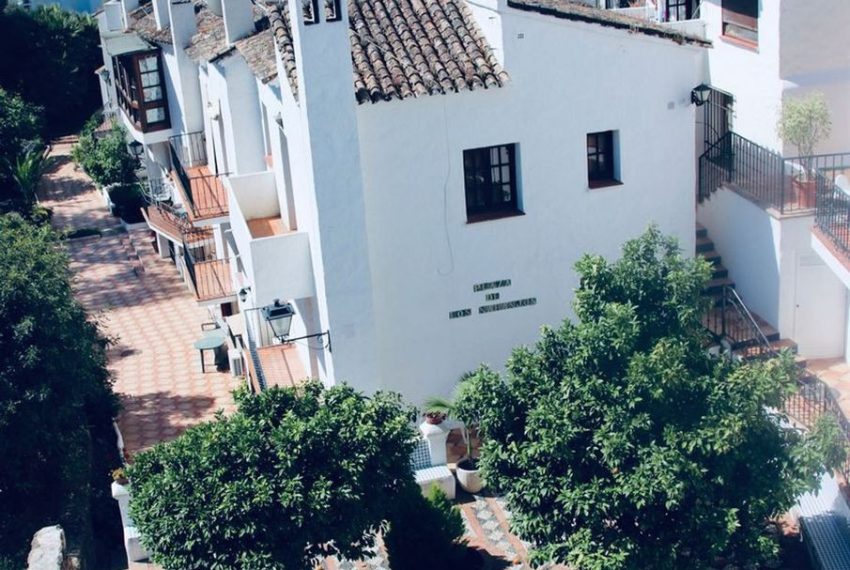 R5420083-Apartment-For-Sale-Benahavis-Middle-Floor-Studio-0-Beds-43-Built-1