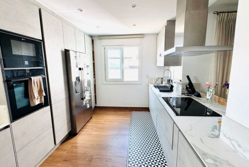 R5420119-Apartment-For-Sale-Marbella-Duplex-3-Beds-213-Built-1