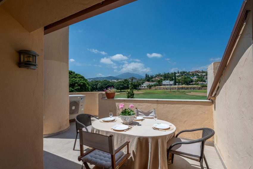 R5420404-Apartment-For-Sale-Nueva-Andalucia-Penthouse-Duplex-3-Beds-175-Built-15