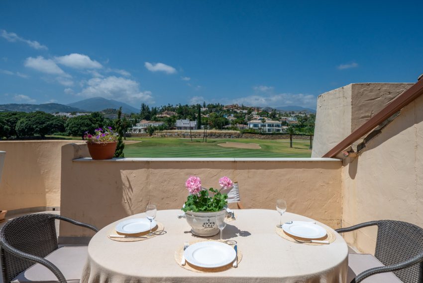 R5420404-Apartment-For-Sale-Nueva-Andalucia-Penthouse-Duplex-3-Beds-175-Built-2