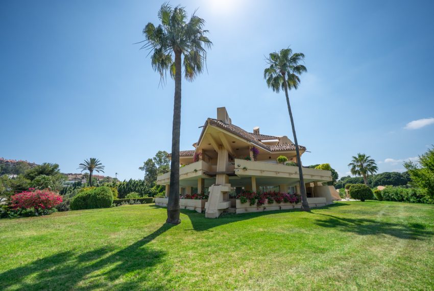 R5420404-Apartment-For-Sale-Nueva-Andalucia-Penthouse-Duplex-3-Beds-175-Built-5
