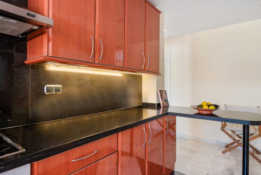 R5420404-Apartment-For-Sale-Nueva-Andalucia-Penthouse-Duplex-3-Beds-175-Built-9