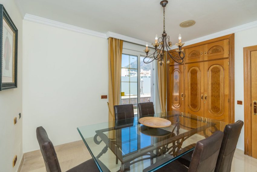 R5421190-Apartment-For-Sale-Marbella-Penthouse-5-Beds-210-Built-12