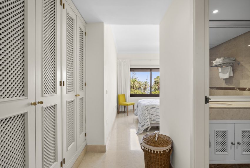 R5421379-Apartment-For-Sale-San-Pedro-de-Alcantara-Penthouse-Duplex-3-Beds-238-Built-17