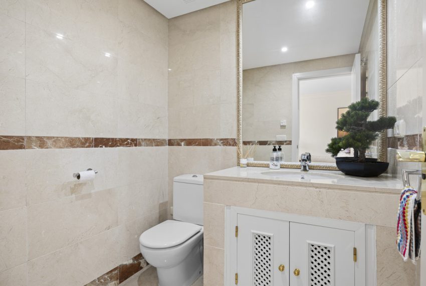 R5421379-Apartment-For-Sale-San-Pedro-de-Alcantara-Penthouse-Duplex-3-Beds-238-Built-18