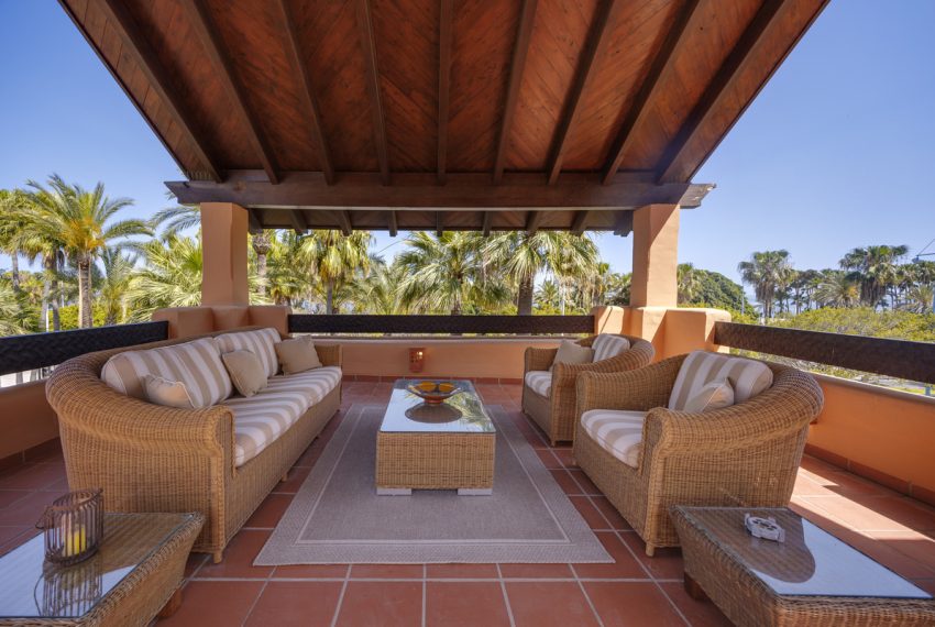 R5421379-Apartment-For-Sale-San-Pedro-de-Alcantara-Penthouse-Duplex-3-Beds-238-Built-2