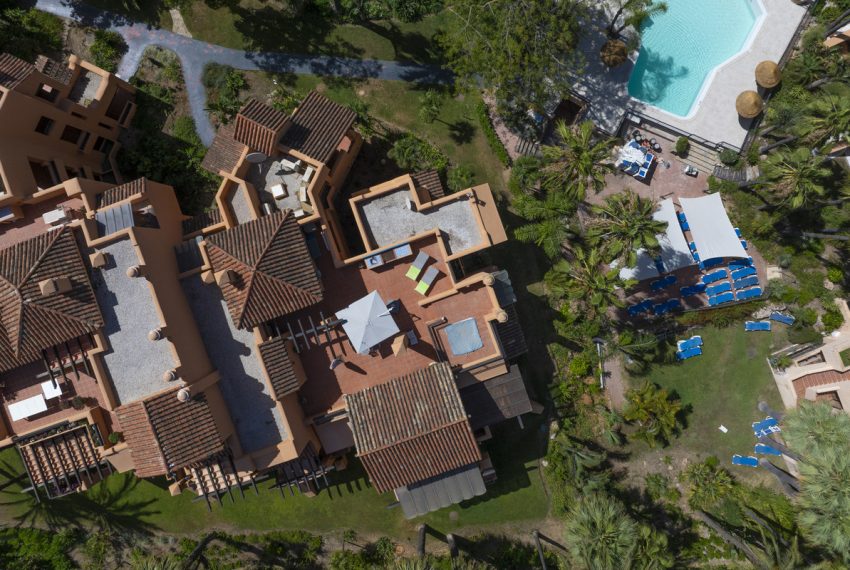 R5421379-Apartment-For-Sale-San-Pedro-de-Alcantara-Penthouse-Duplex-3-Beds-238-Built