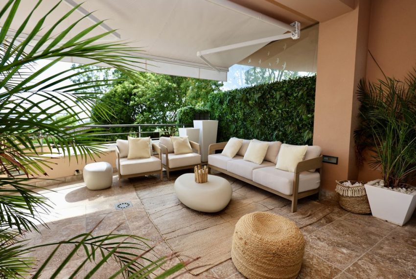 R5422051-Apartment-For-Sale-Nueva-Andalucia-Middle-Floor-Apartment-2-Beds-129-Built-1