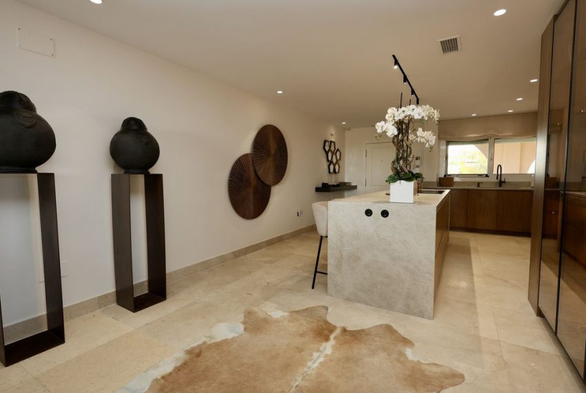 R5422051-Apartment-For-Sale-Nueva-Andalucia-Middle-Floor-Apartment-2-Beds-129-Built-12