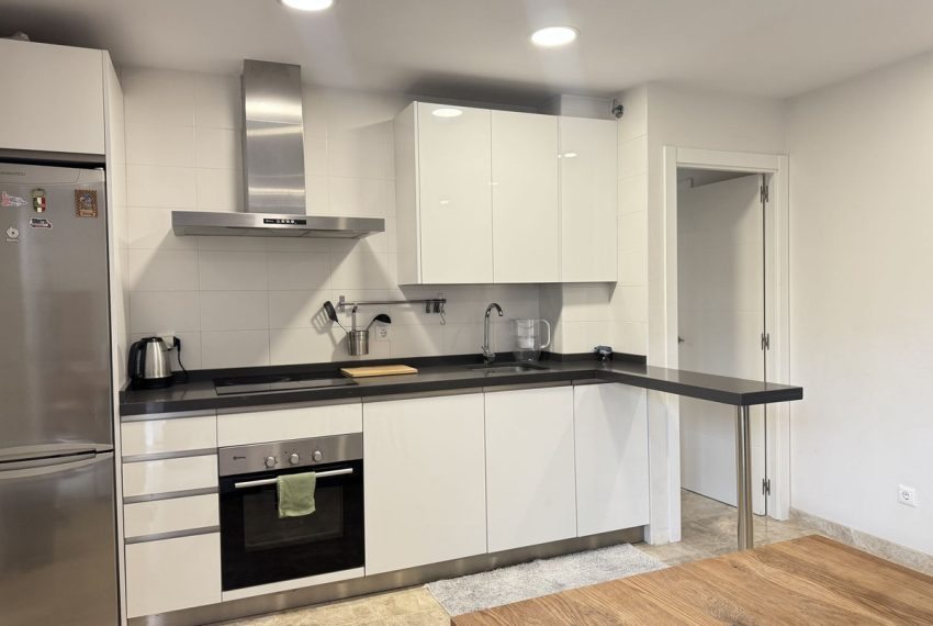 R5422447-Apartment-For-Sale-Nueva-Andalucia-Ground-Floor-Apartment-2-Beds-95-Built-1