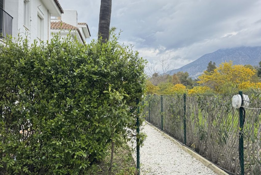 R5422447-Apartment-For-Sale-Nueva-Andalucia-Ground-Floor-Apartment-2-Beds-95-Built-10