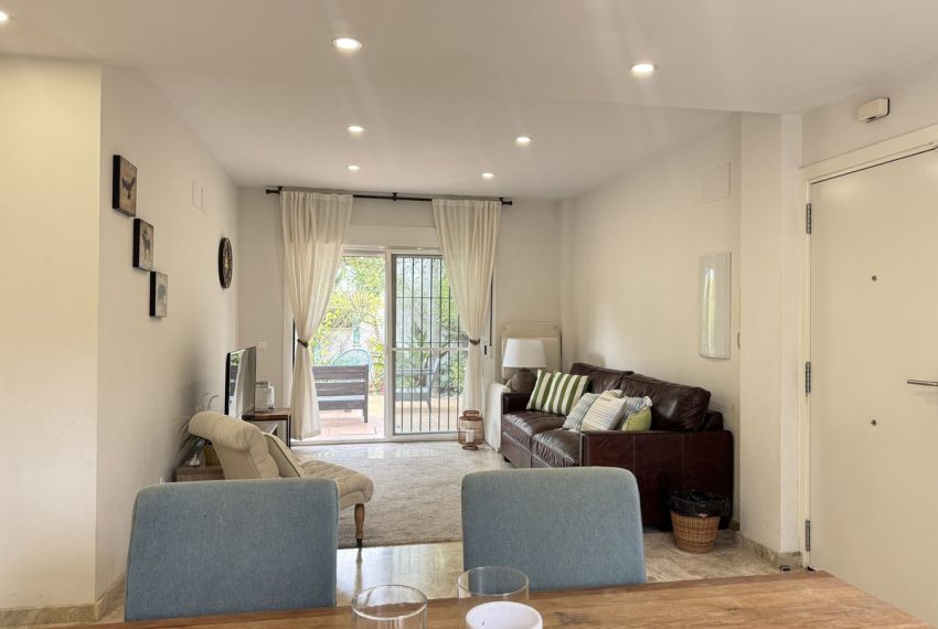R5422447-Apartment-For-Sale-Nueva-Andalucia-Ground-Floor-Apartment-2-Beds-95-Built-2