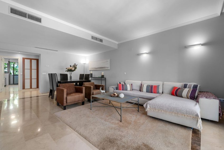 R5422486-Apartment-For-Sale-Benahavis-Ground-Floor-Apartment-2-Beds-127-Built-1