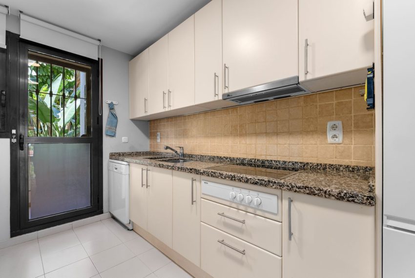 R5422486-Apartment-For-Sale-Benahavis-Ground-Floor-Apartment-2-Beds-127-Built-9