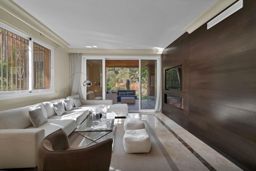 R5423089-Apartment-For-Sale-Marbella-Ground-Floor-Apartment-3-Beds-148-Built-1