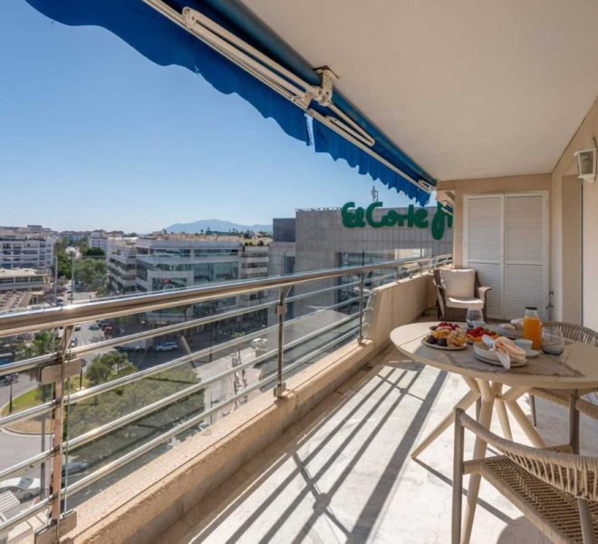 R5423356-Image 1-Top Floor Apartment - 2 Beds - 110 Built
