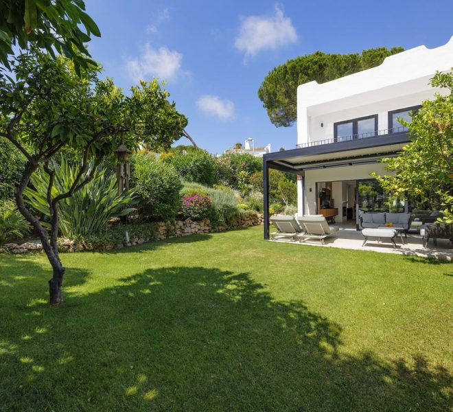 R5423362-Image 1-Semi-Detached House - 3 Beds - 165 Built