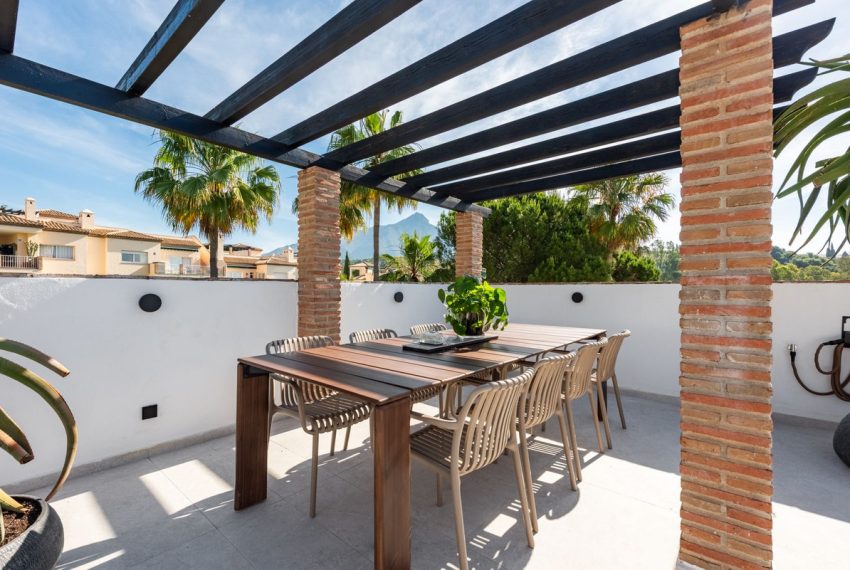 R5423530-Apartment-For-Sale-Nueva-Andalucia-Penthouse-3-Beds-120-Built-3