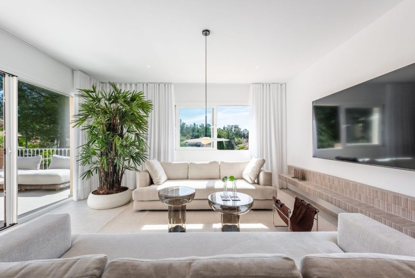 R5423530-Apartment-For-Sale-Nueva-Andalucia-Penthouse-3-Beds-120-Built-9
