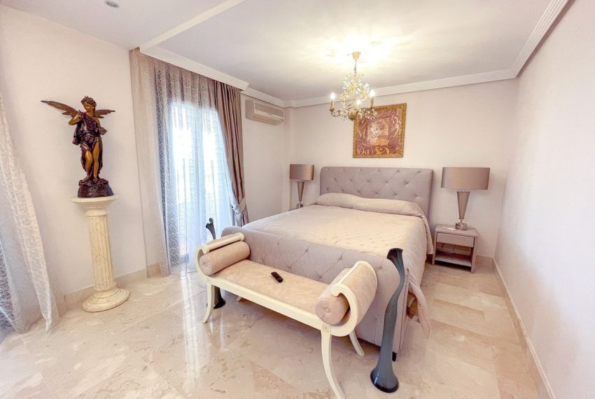 R5424349-Apartment-For-Sale-San-Pedro-de-Alcantara-Middle-Floor-Apartment-3-Beds-142-Built-2