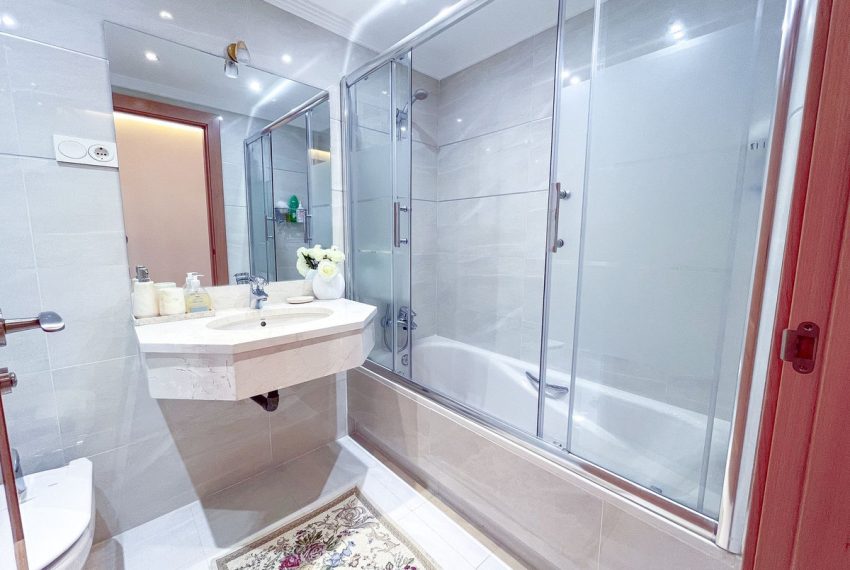 R5424349-Apartment-For-Sale-San-Pedro-de-Alcantara-Middle-Floor-Apartment-3-Beds-142-Built-3