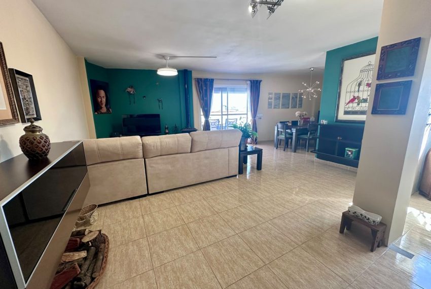 R5424481-Apartment-For-Sale-San-Pedro-de-Alcantara-Penthouse-3-Beds-230-Built-13
