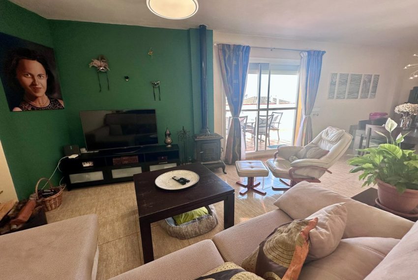 R5424481-Apartment-For-Sale-San-Pedro-de-Alcantara-Penthouse-3-Beds-230-Built-3
