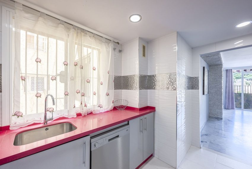 R5425051-Apartment-For-Sale-Marbella-Middle-Floor-Apartment-3-Beds-94-Built-11