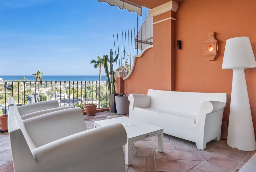 R5425108-Apartment-For-Sale-Monte-Halcones-Penthouse-Duplex-3-Beds-185-Built-1