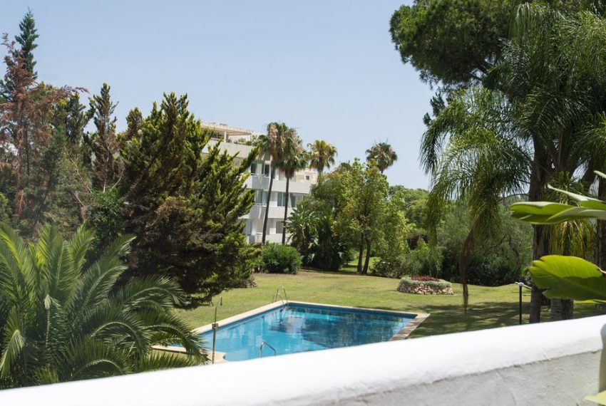 R5426008-Apartment-For-Sale-Nueva-Andalucia-Ground-Floor-Apartment-3-Beds-130-Built-1