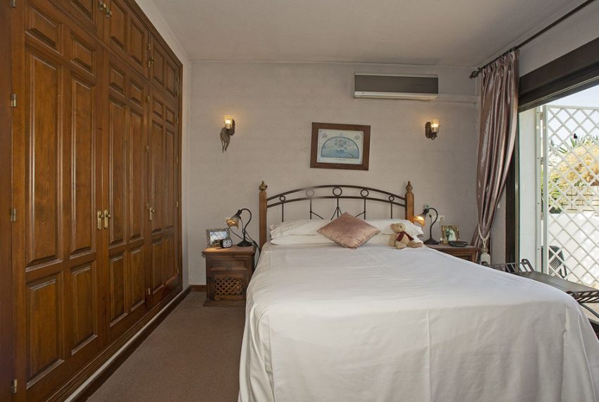 R5426008-Apartment-For-Sale-Nueva-Andalucia-Ground-Floor-Apartment-3-Beds-130-Built-4