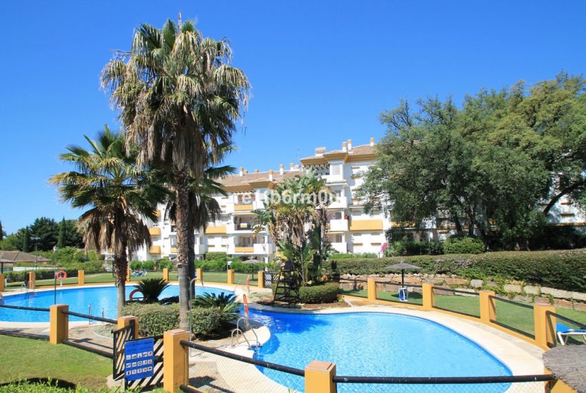 R5426257-Apartment-For-Sale-The-Golden-Mile-Middle-Floor-Apartment-1-Beds-63-Built