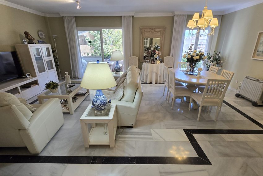 R5426344-Apartment-For-Sale-Marbella-Middle-Floor-Apartment-2-Beds-118-Built-1